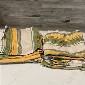 WILLIAM SONOMA: 100% Linen- Green, Yellow and Flax colored Dinner Napkins (12)